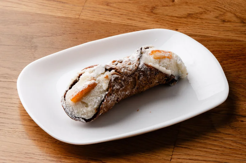 Cannolo Siciliano 1 Cannolo Siciliano